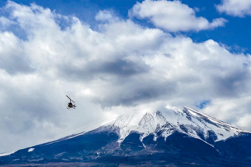 ヘリコプターで東京から富士山を遊覧しよう！価格とプランまとめ